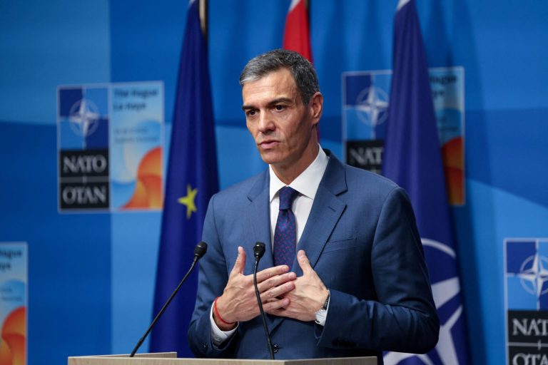 Ισπανία: Η «γιαλαντζί» Αριστερά έμεινε γυμνή στη Θέουτα