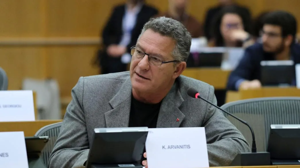Αρβανίτης ζητά διευκρινίσεις από την Κομισιόν για τα μέτρα στήριξης λόγω αφθώδους πυρετού