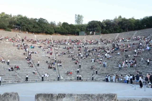 Απεργία στο Φεστιβάλ Αθηνών-Επιδαύρου για τις μη ανανεώσεις 11 συμβάσεων