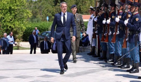 Δημήτρης Χριστόπουλος: Δείξε μου ποιον πενθείς να σου πω ποιος είσαι
