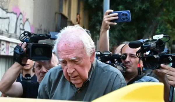 Νέες υπογραφές για την άμεση απελευθέρωση του Αλέξανδρου Γιωτόπουλου
