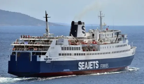 ΠΕΝΕΝ: 24ωρη απεργία – αποχή ναυτεργατών στο γκαράζ του Super Star στις 2/10