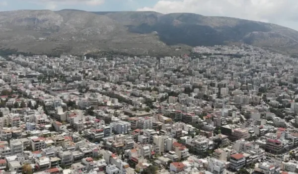 Ηλιούπολη, ου με εθέσπισεν