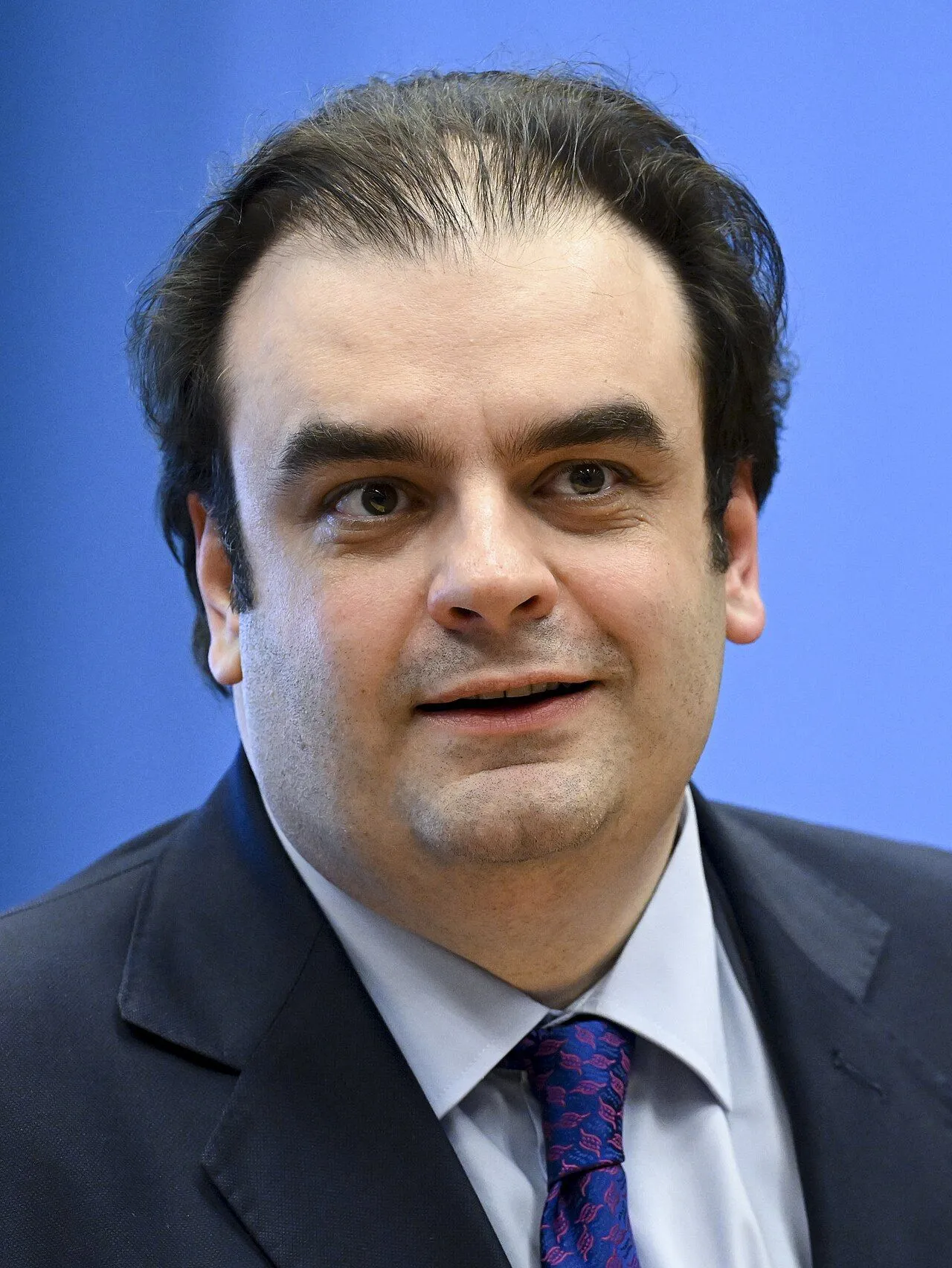 Πιερρακάκης και Γκεοργκίεβα συζητούν στη Μπανγκόκ για ανθεκτικές οικονομίες