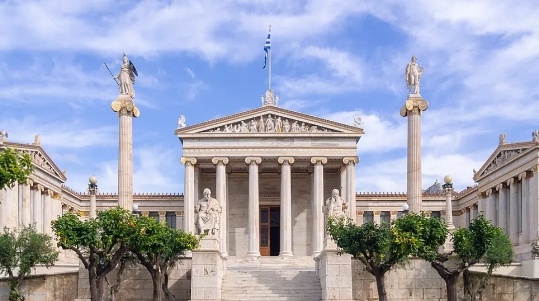 Η επετειακή συνέντευξη για την Ακαδημία Αθηνών: η αναθεώρηση να μην ενσωματώνει επιλογές της εκτελεστικής εξουσίας