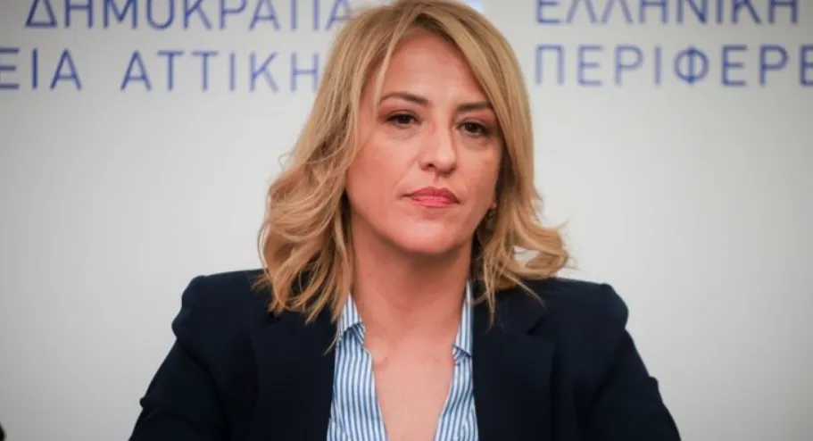 Η Ρένα Δούρου λέει ότι ο ΣΥΡΙΖΑ θα κατέβει αυτόνομα αν δεν προχωρήσουν οι συνεργασίες
