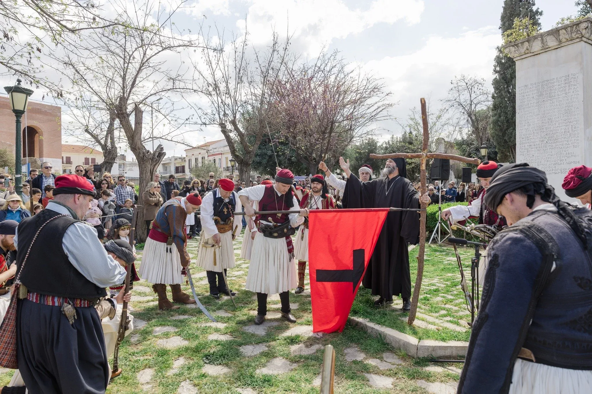 Όμιλος ζητά να διατηρηθεί το όνομα του Μάρκου Μπότσαρη σε δρόμο της Νίκαιας