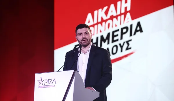Ο Τεμπονέρας επισκέφθηκε τον 32χρονο που μαχαιρώθηκε στην Ελευσίνα