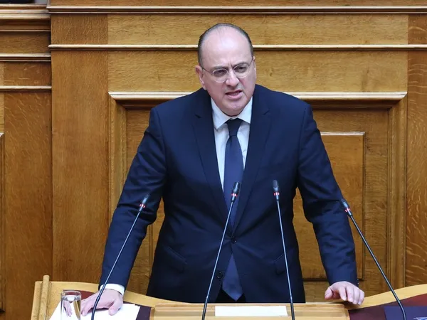 Ο Λαζαρίδης ζήτησε συγγνώμη από τη Γιαννακοπούλου μετά την τηλεοπτική αντιπαράθεση
