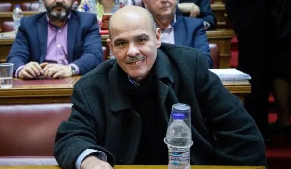 Στο ΠΑΣΟΚ επιστρέφει ο Γιάννης Μιχελογιαννάκης