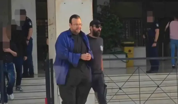 Ο Καμπούρης αρνείται την απάτη και υποστηρίζει ότι εργαζόταν στις εταιρείες