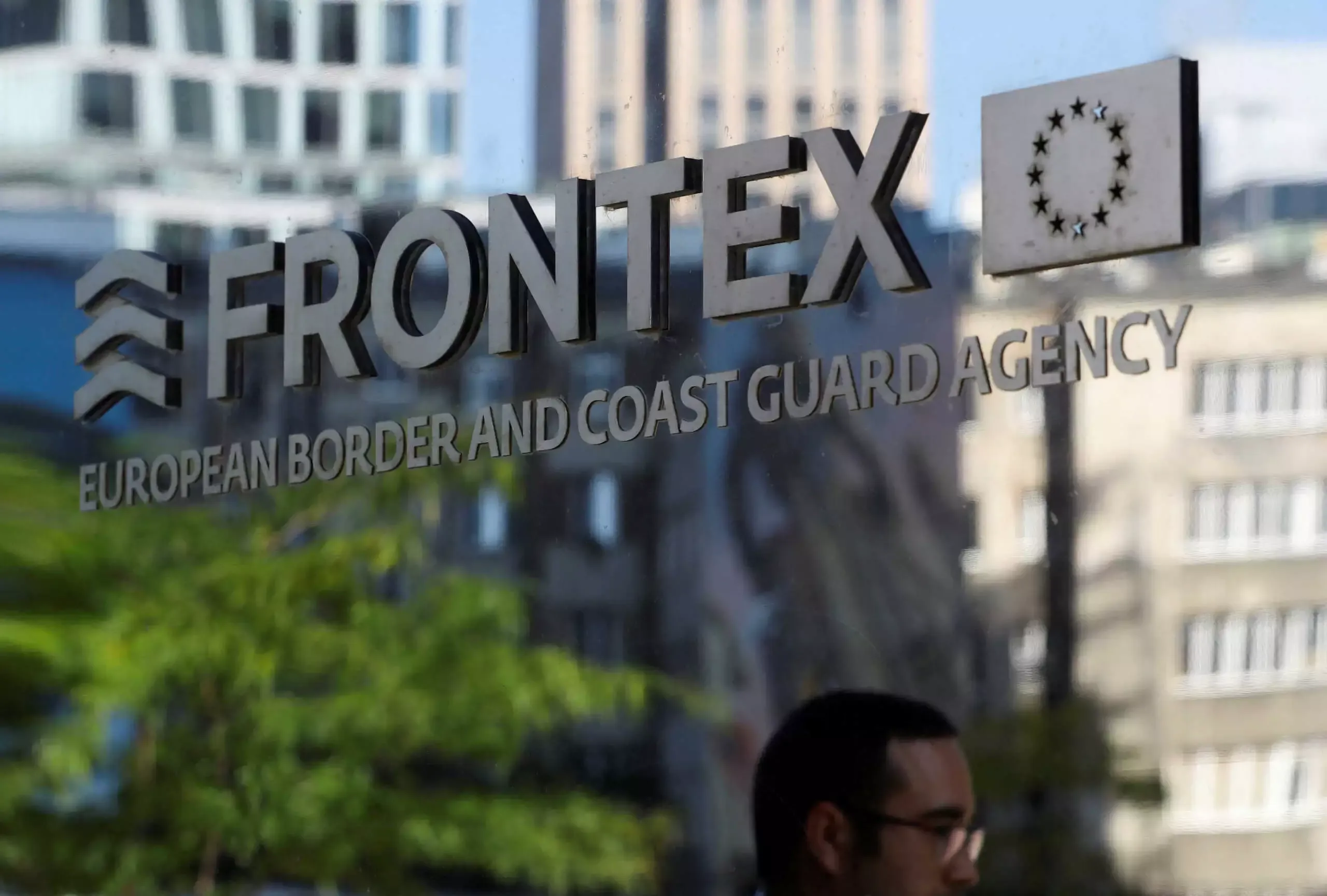 Η Κομισιόν προτείνει Frontex με έως 30.000 αξιωματικούς και νέες αρμοδιότητες