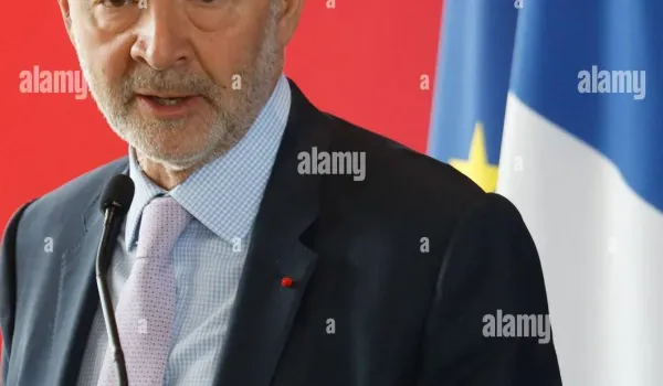 Ο Πιερ Μοσκοβισί παραιτήθηκε από το Ευρωπαϊκό Ελεγκτικό Συνέδριο
