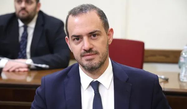 Στο Ιπποκράτειο μεταφέρθηκε ο Γιώργος Κώτσηρας μετά από αδιαθεσία