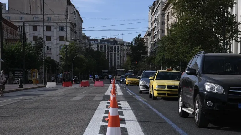 Καθυστερήσεις έως 30 λεπτά στην Αττική Οδό – Συμφόρηση στον Κηφισό