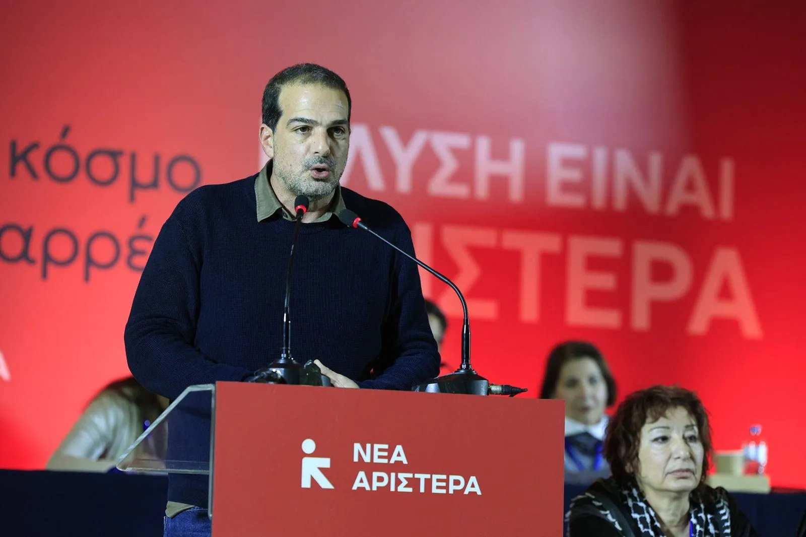 Σακελλαρίδης: Πιθανότερη η απομάκρυνση της Γκίλφοϊλ από τον Τραμπ παρά η κριτική στην Ελλάδα