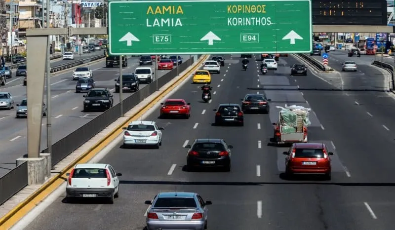 Καραμπόλα πέντε οχημάτων στον Κηφισό προκαλεί μεγάλες καθυστερήσεις