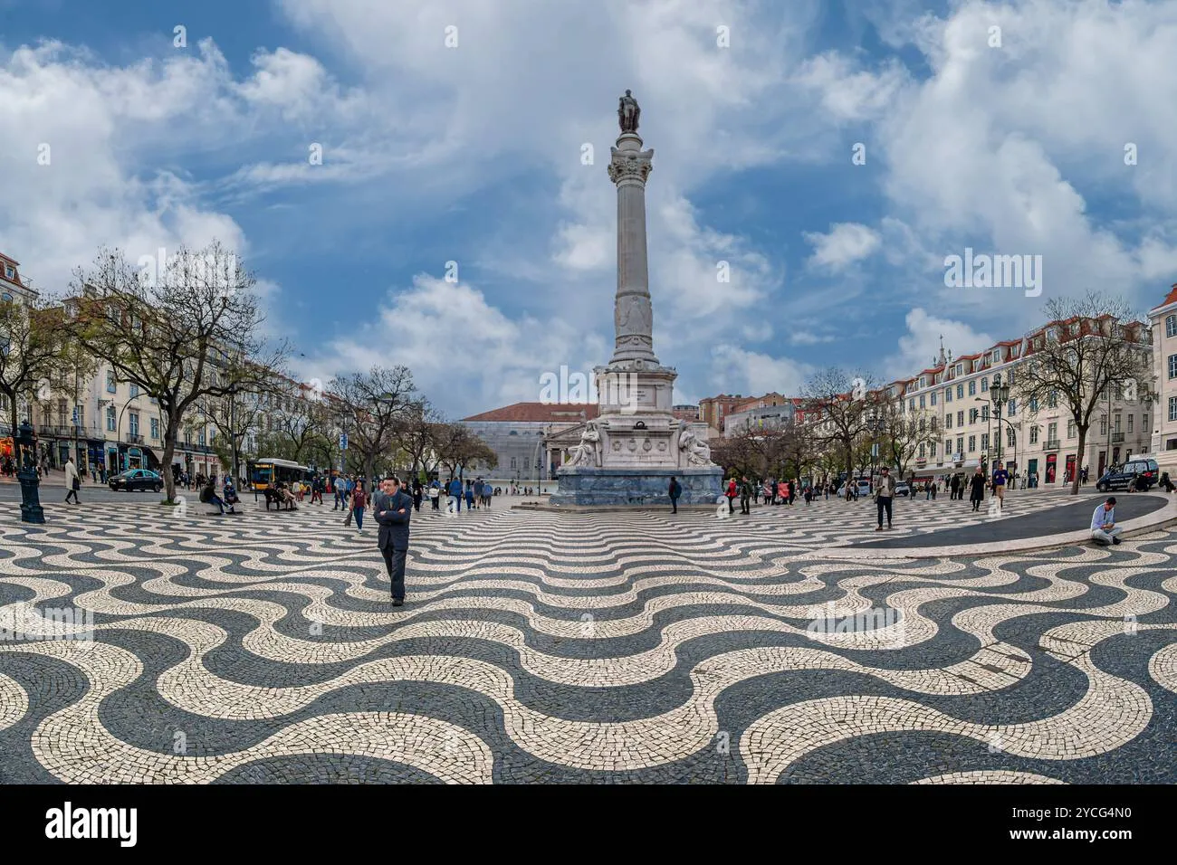 Χιλιάδες διαδήλωσαν στην Πορτογαλία μετά την απομάκρυνση καταυλισμών στέγασης