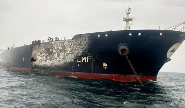 UKMTO: Πολλαπλά βλήματα έπληξαν τάνκερ βόρεια του Κατάρ