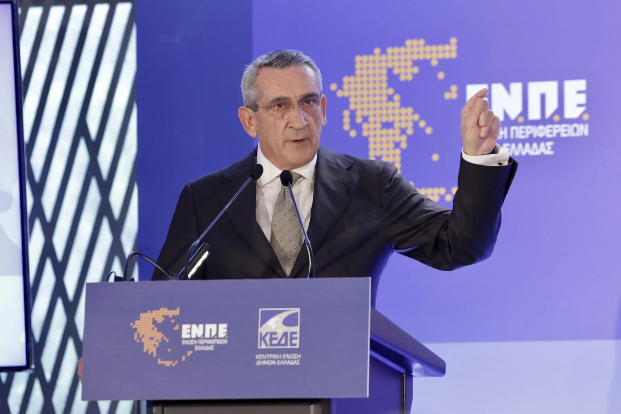 Η ΕΛΑΣ καταγγέλλει αποκλεισμό της από το συνέδριο της ΚΕΔΕ στην Καλαμάτα