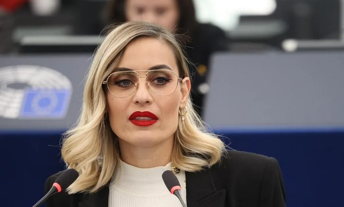 Η Ελεονώρα Μελέτη αναφέρθηκε σε εργοδότες που «εκβιάζονται» από εργαζομένους