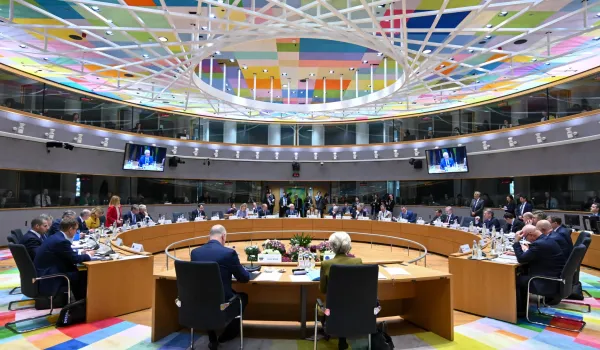 Η σύνοδος της ΕΕ δεν έφερε πρόοδο για τον προϋπολογισμό των 2 τρισ. ευρώ