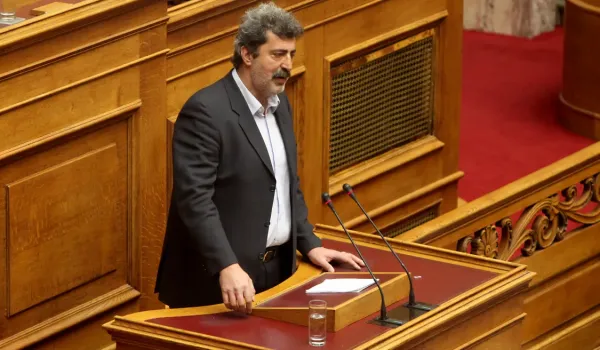 Ο Πολάκης ζητά εξηγήσεις για τη συμφωνία σχετικά με τη Μονή Σινά