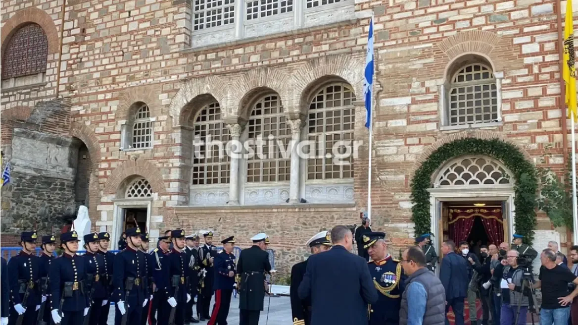 Εννέα ονόματα γιορτάζουν τη Δευτέρα 26 Οκτωβρίου