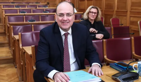 Ο Μακάριος Λαζαρίδης ζήτησε συγγνώμη από τη Νάντια Γιαννακοπούλου