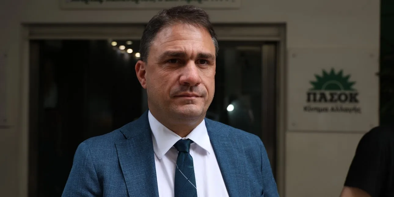 Τσουκαλάς: Προτάσεις του ΠΑΣΟΚ περιλαμβάνει το ισπανικό «διάταγμα Μαρικάρμεν»