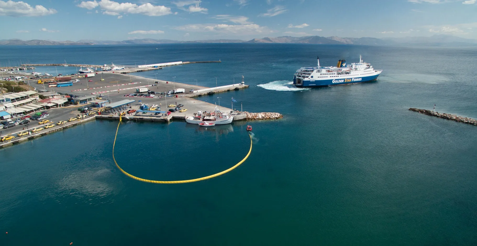 Κανονικά τα δρομολόγια από τον Πειραιά, επανεκκινούν το απόγευμα σε Ραφήνα και Λαύριο