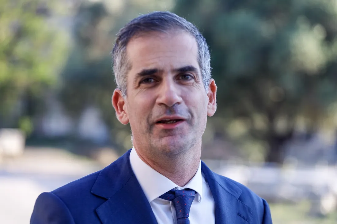 Μπακογιάννης ζητά τη δημοσιοποίηση της μελέτης για την Πλατεία Θεάτρου