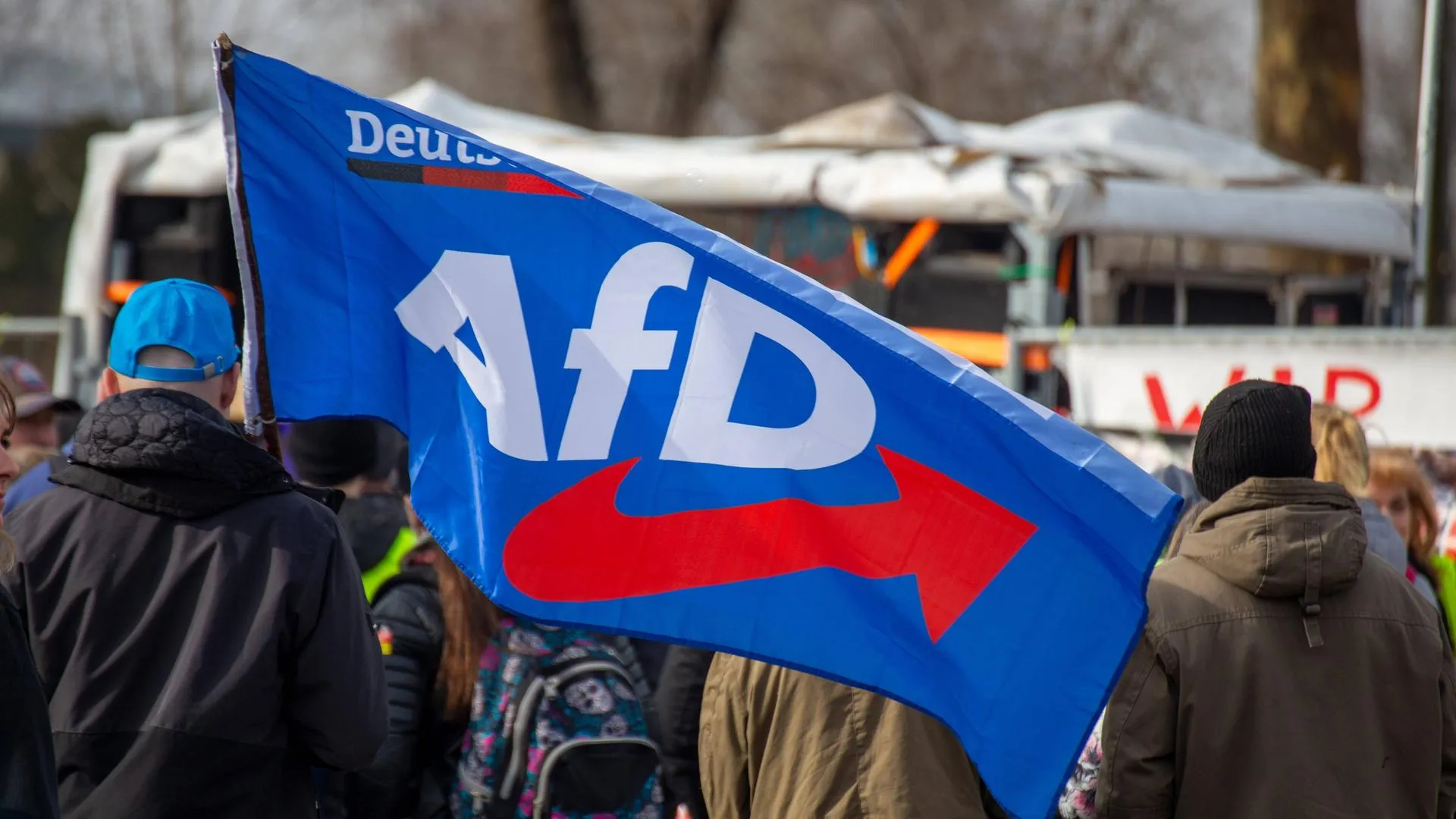 Η AfD αναφέρει κυβερνοεπίθεση και η Bild υπολογίζει σε 421.000 τα email που διέρρευσαν