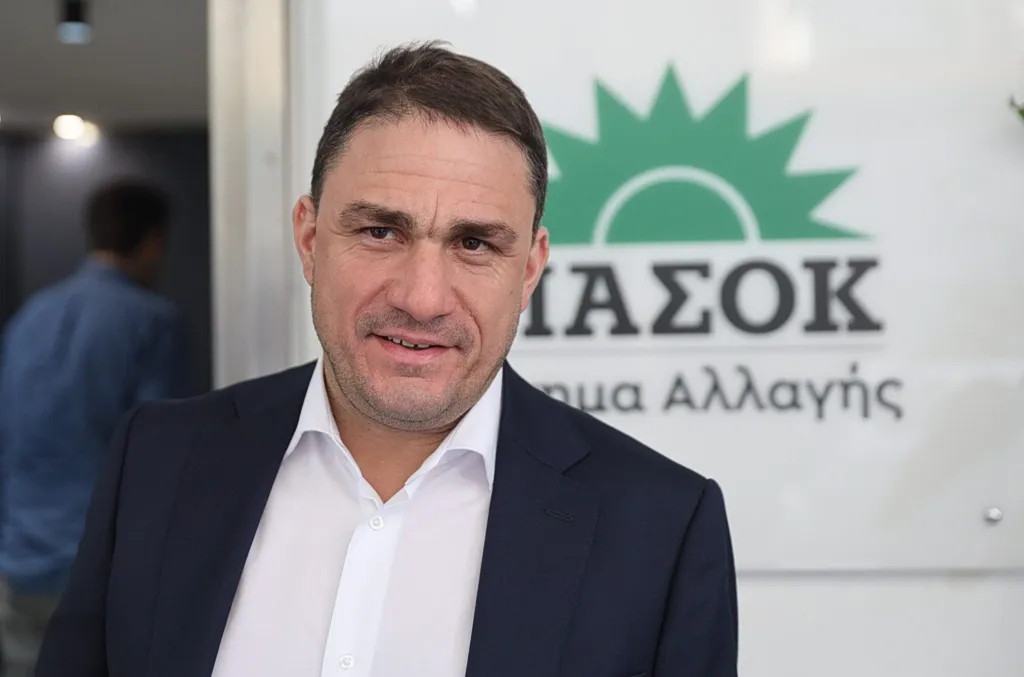 Τσουκαλάς: Το ΠΑΣΟΚ καταθέτει τις επόμενες ημέρες πρόταση νόμου για το ιδιωτικό χρέος