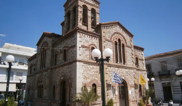 Νέο μήνυμα 112 για απομάκρυνση από τα Ψαχνά προς την Αρτάκη