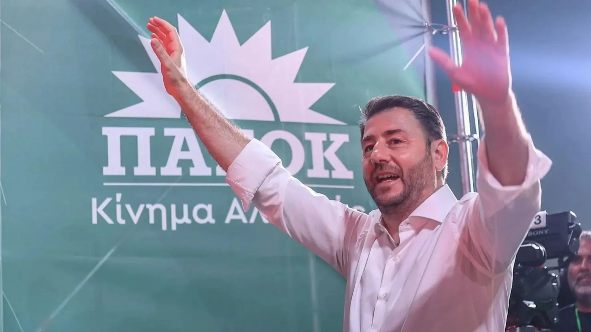 Για τον Ανδρουλάκη, δημοκρατία και εθνική αξιοπρέπεια συνδέονται με την ίδια ευθύνη