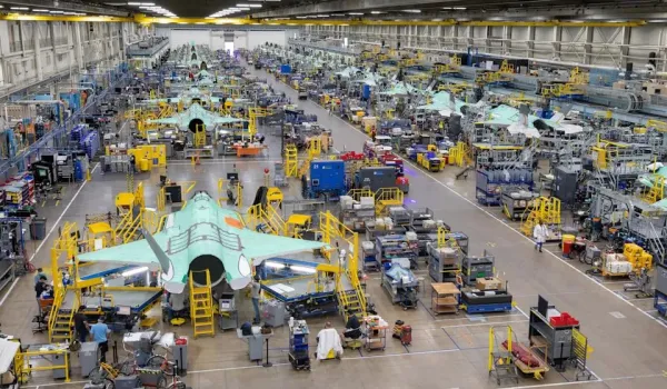 Πεντάγωνο και Lockheed Martin συμφώνησαν για τουλάχιστον 850 F-35 σε δέκα χρόνια