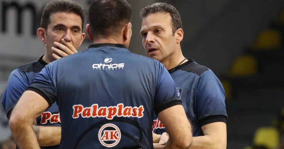 Ο Πέτρος Παπαπέτρου απολογείται για την υπόθεση των αγώνων μπάσκετ