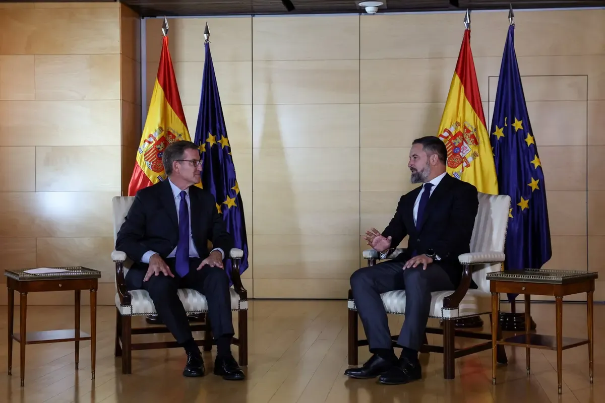 Το Vox θα μπορούσε να διεκδικήσει έως το ένα τρίτο των υπουργείων σε συνασπισμό με το PP