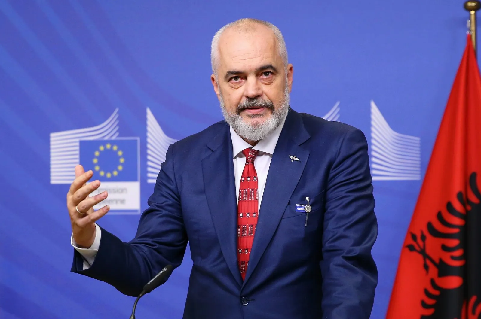 Ο Ράμα δηλώνει ότι το κράτος θα επικρατήσει μετά τα επεισόδια στην Αλβανία