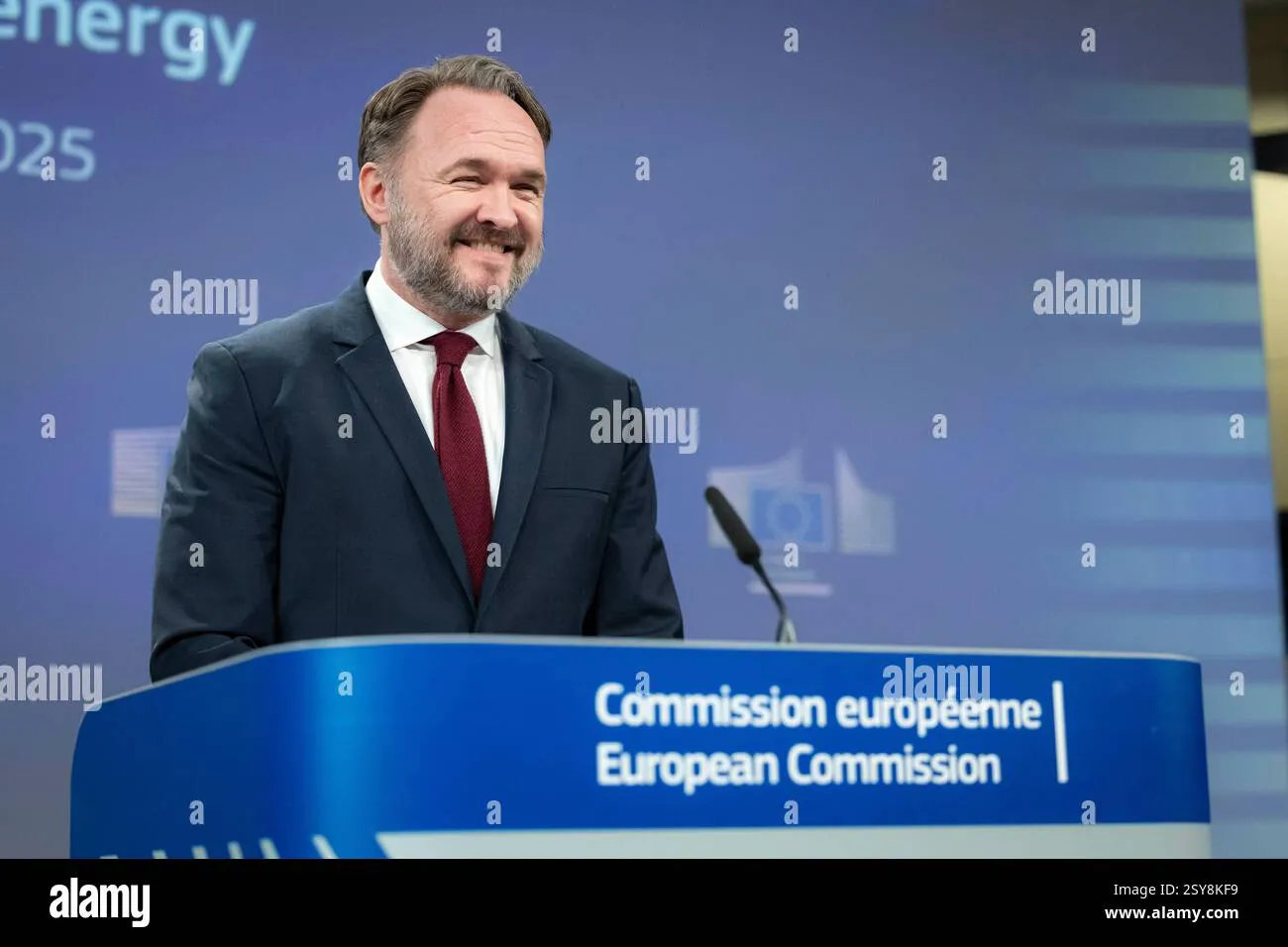 Κομισιόν προβλέπει πιέσεις στην αγορά ντίζελ έως το 2027