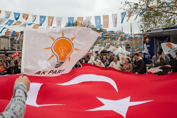 Το AKP ετοιμάζει νομοσχέδιο για τις τουρκικές θαλάσσιες ζώνες