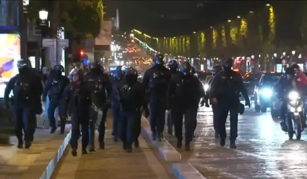 Ακροδεξιά κόμματα στην Ευρώπη συνδέουν τις ταραχές με τη μετανάστευση