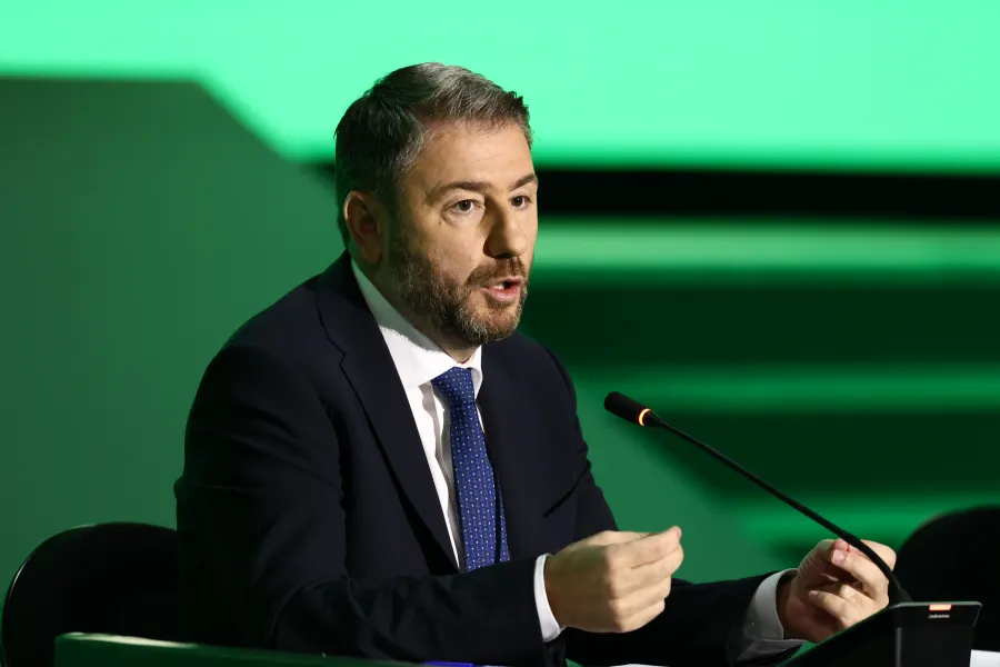 Σε ζωντανή μετάδοση η συζήτηση του Νίκου Ανδρουλάκη στο συνέδριο για την Αθήνα