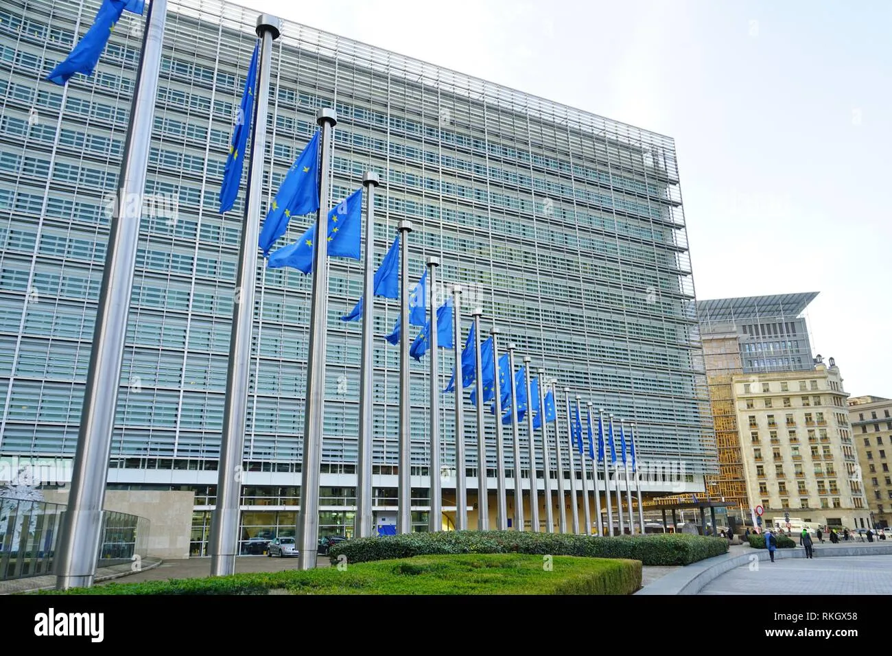 Δύο στρατόπεδα για το ύψος και τις προτεραιότητες του προϋπολογισμού της ΕΕ