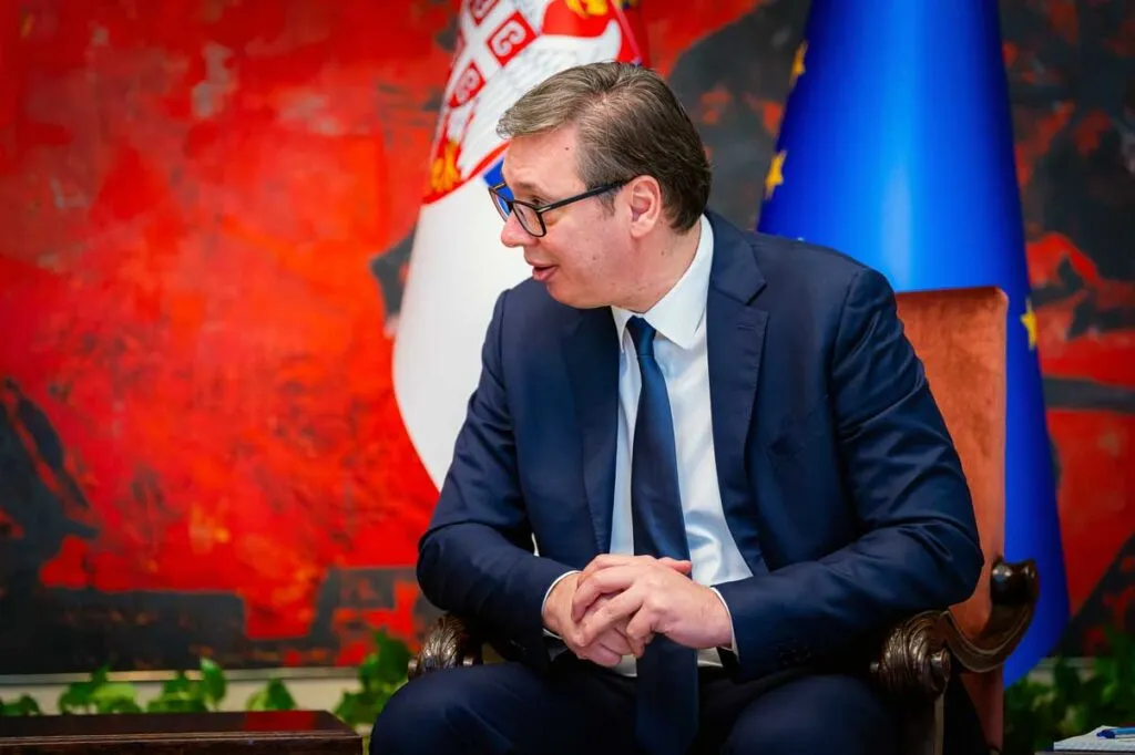 Ο Βούτσιτς αναγνώρισε την ήττα του στις εκλογές της Σερβίας