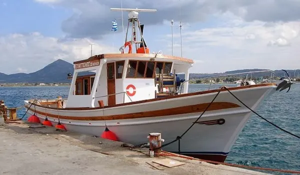 ΠΑΣΟΚ: Προτείνει μειωμένο ΦΠΑ σε μικρά νησιά και ενίσχυση 50 λεπτών ανά λίτρο για αλιείς