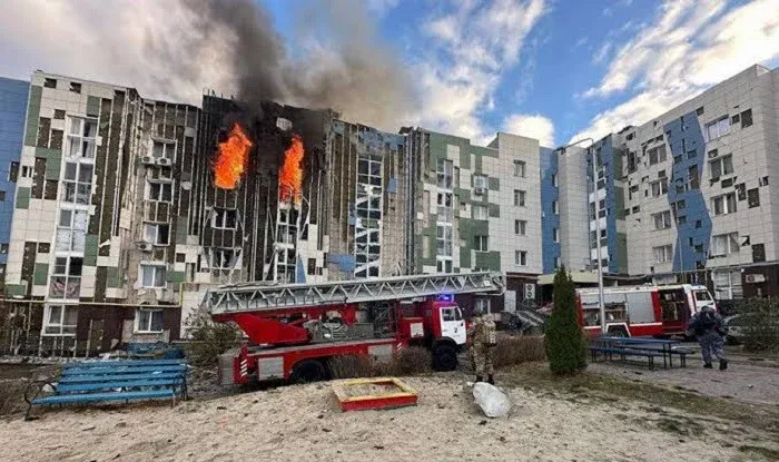 Οι ρωσικές αρχές αναφέρουν τέσσερις νεκρούς στο Μπέλγκοροντ και έναν σε γειτονικό χωριό