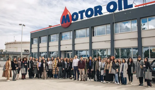 Τρεις συλλήψεις μετά την έκρηξη στη Motor Oil – Καλή η εικόνα των δύο τραυματιών στο Θριάσιο