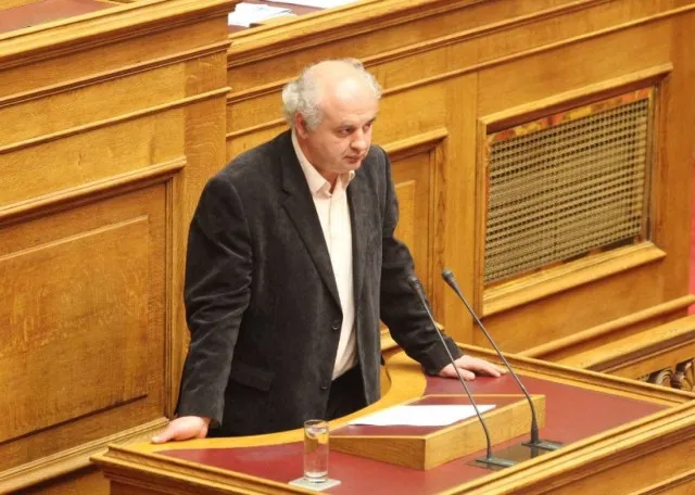 ΚΚΕ και ΣΥΡΙΖΑ καταγγέλλουν αστυνομικούς ελέγχους ενόψει του συλλαλητηρίου